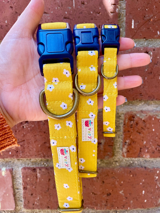 Elderflower – Mustard Yellow Floral Dog & Cat Collar – Vintage Blossom Print – Organic Cotton – Handmade in the USA