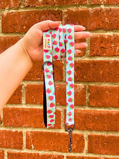 Berry Bestie Dog Leash – Strawberry Print Lead – Recycled & Eco-Friendly